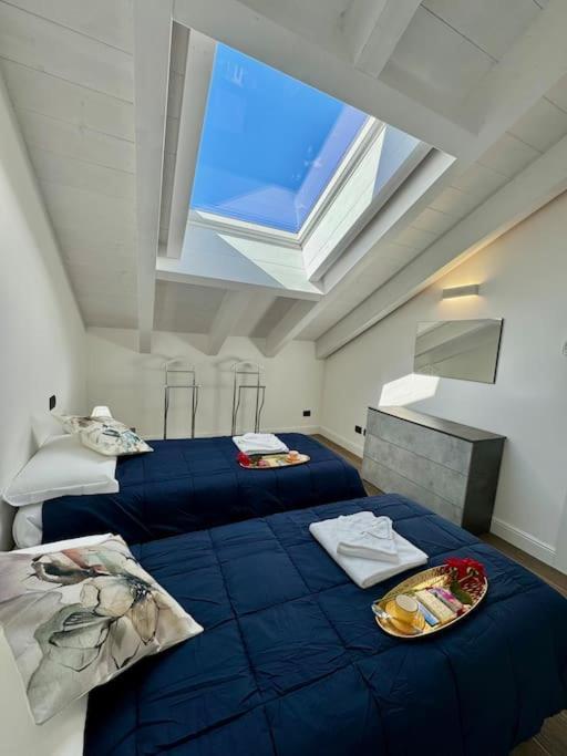 Apt. Aries - Penthouse Menaggio Extérieur photo