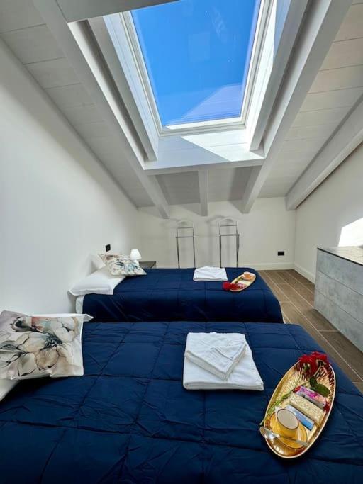Apt. Aries - Penthouse Menaggio Extérieur photo