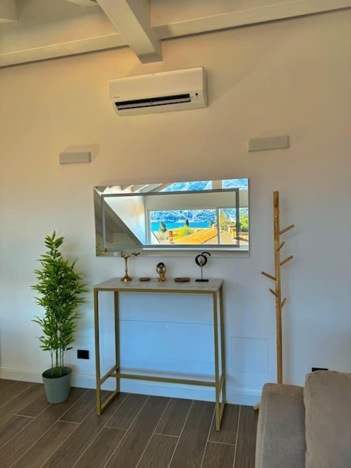 Apt. Aries - Penthouse Menaggio Extérieur photo